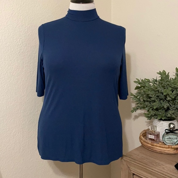 Lane Bryant Ribbed TurtleNeck Top - Picture 1 of 5